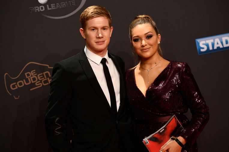 De Oscars van de WAG's: deze voetbalvrouwen betoverden op ...