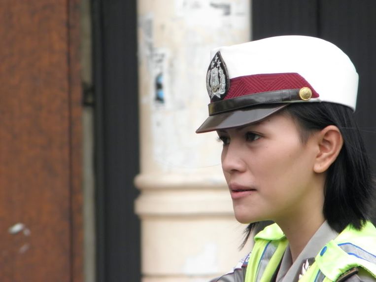 Sollicitatie Bij Politie Indonesie Ben Je Maagd