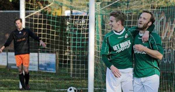 SCMH moet zeven dagen wachten op halfuur voetbal voordat periodetitel veilig is - BD.nl