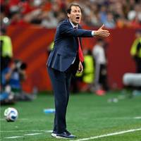 In een moment van experimenteerlust moet Garcia zijn spelers hebben opgedragen te voetballen