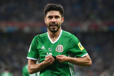 Mexico buigt achterstand om in overwinning tegen Nieuw-Zeeland