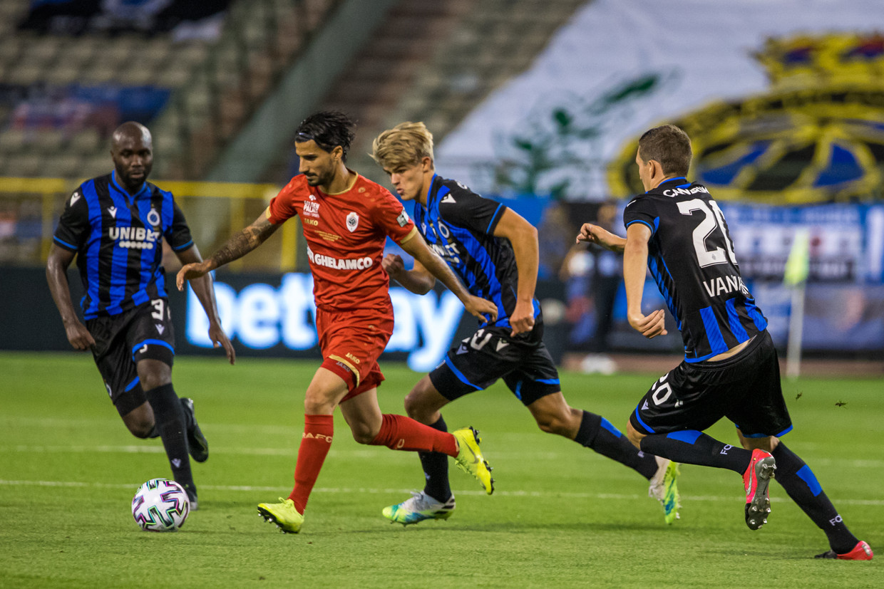 Club Brugge Voetbalde 90 Minuten Lang Als Een Omaatje Dat Iets In Haar Handtas Aan Het Zoeken Is Humo