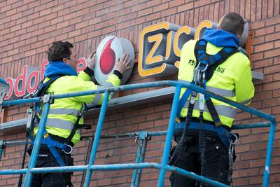 Leegloop klanten bij VodafoneZiggo gestuit, lastig 2017
