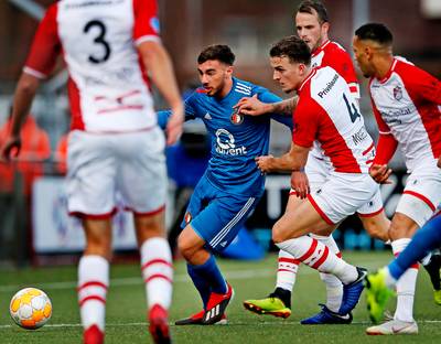 Scorende Feyenoord-debutanten: Alleen Tebbenhoff jonger dan Kökcü