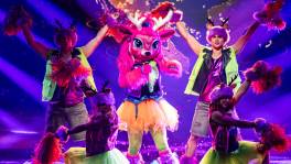 Bambi zingt K3 in het Engels!