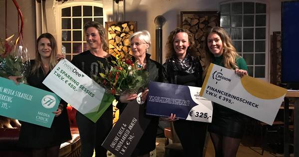 Tanja, Renske en Henny winnen FEM!-verkiezing | Salland - De Stentor