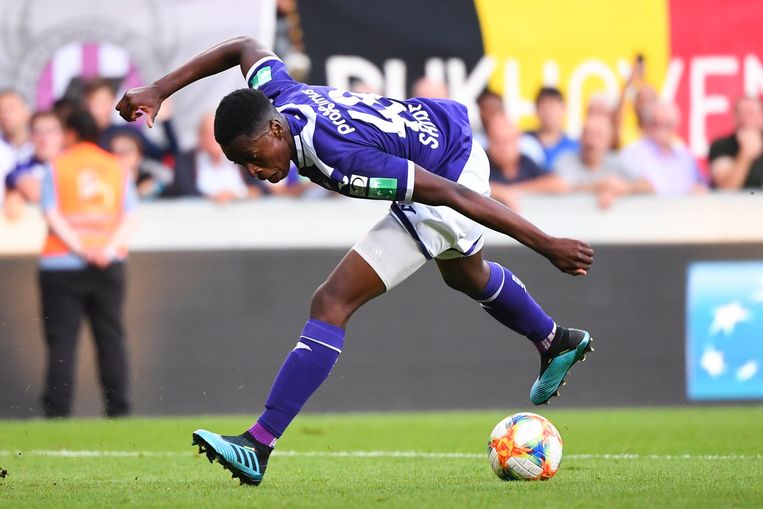 Anderlecht wil contract Sambi Lokonga verlengen: "Ik voel ...