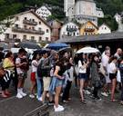 Dit Oostenrijks dorpje werd nagebouwd in China, komt voor in ‘Frozen’ - en kreunt onder de toeristen
