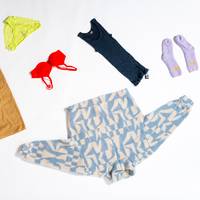 Moeten we stoppen met polyester dragen? Wat labotesten onthullen over microplastics in onze kleding