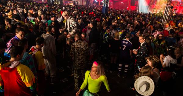 Stuiterbal in Haghorst gaat door, ook groen licht voor optocht Theebuikenland
