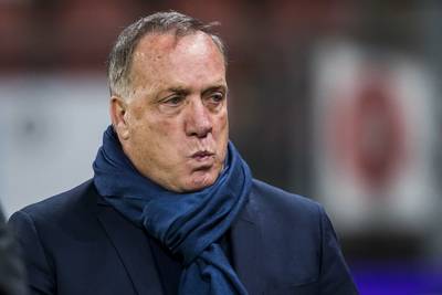 Advocaat verwacht meer van Dessers en verzint ander plan