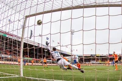 FC Volendam vlak voor tijd langs Go Ahead