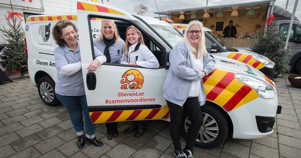 Dierenvoedselbank krijgt ambulance