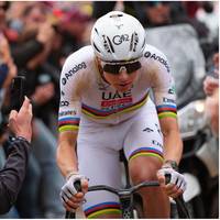 Waarom de dominantie van Tadej Pogacar het mooiste is wat de koers te bieden heeft