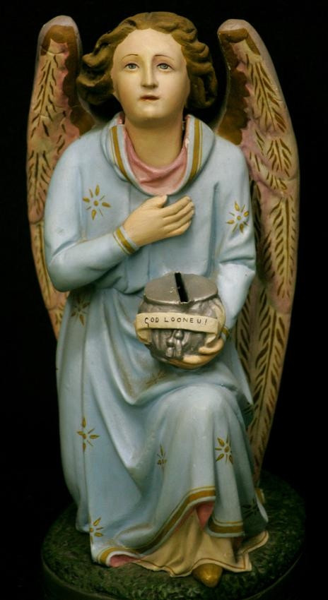 Broer van dode monseigneur poseerde als hulpbisschop | Foto | AD.nl