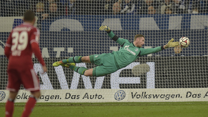 Schalke Privé De Son Gardien Pour La Reprise Home 7sur7be - 