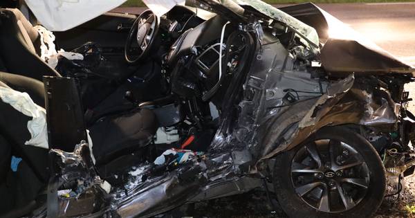 Meerdere personen gewond bij ongeluk met drie auto's in Heesbeen - BD.nl