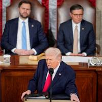 Zelfs Republikeinen vinden Trump nu oud en onvoorspelbaar. Ongetwijfeld lacht ‘Sleepy Joe’ in zijn vuistje