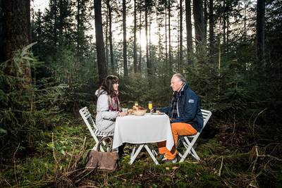 De opening van Lelystad Airport: ‘Je hoeft toch niet voor elke scheet naar Londen?’