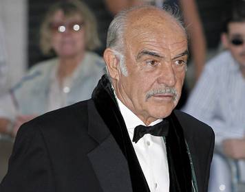 Van de ‘Bond’-set naar de Bahamas, zo beleeft Sean Connery (90) zijn pensioen