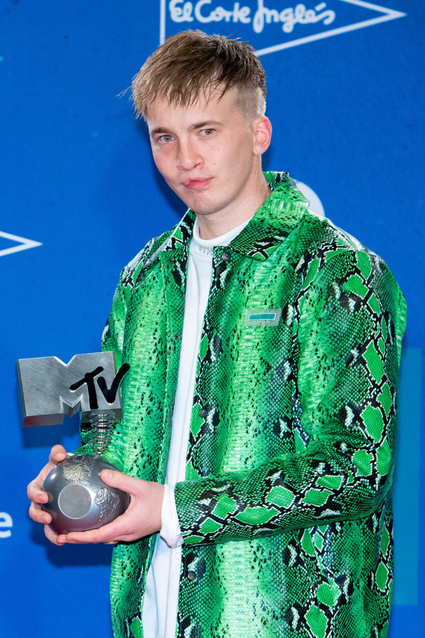 Snelle wint MTV European Music Award: 'Krankzinnig' | Foto ...