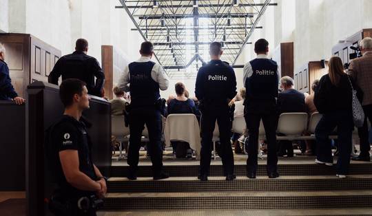 Aardappelboer uit Waardamme voor assisen voor moord op twee dochters (8 en 5 jaar): ‘Het moest stoppen’