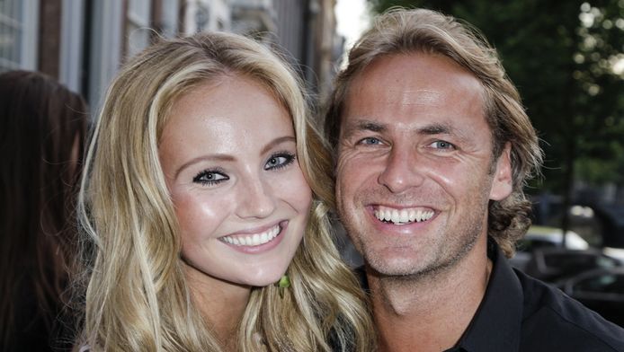 John Ewbank Onwel Door Ghb Op Feestje Van Gordon Show Ad Nl