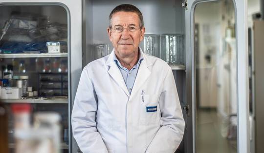 Toxicoloog Jan Tytgat: ‘Als je een klein kristalletje carfentanil in je mond, neus of oog krijgt en het raakt in je bloed, riskeer je in een onomkeerbare coma te raken’