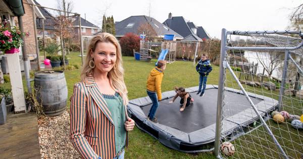Duizend 'likes' voor Twentse Marijn (34) die tuin openstelt, 0 nieuwe aanmeldingen - Tubantia