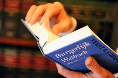 Achterhoekse notaris ambt gezet wegens ‘rammelende boekhouding’