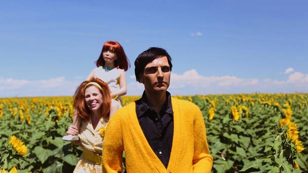 Close Up: Suzanne Heintz - Art Imitating Life