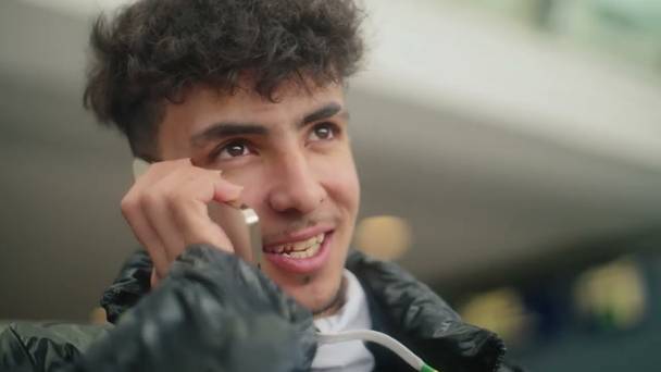 NPO Doc: Nu ben ik 18