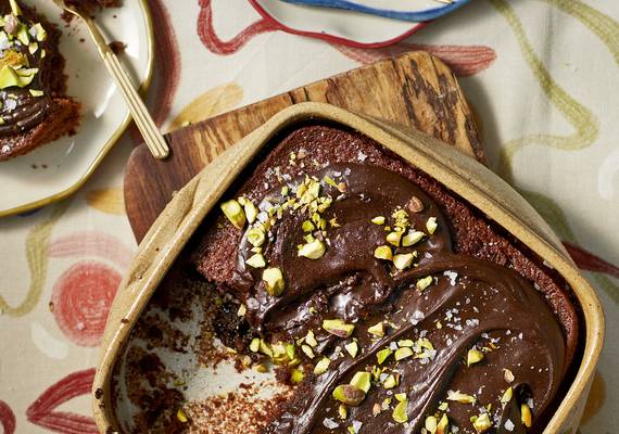 Wat een plaatje (en lékker!): chocoplaattaart met zeezout & pistachenoten 
