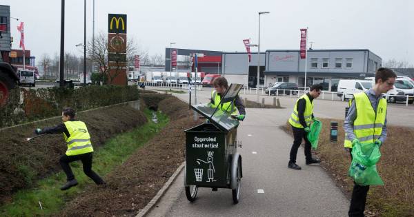 McDonald's-moeheid in gemeente met drie filialen: 'Bermen bezaaid met afval' - De Gelderlander