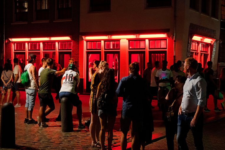 Naar de Efteling of de Wallen? Trouw