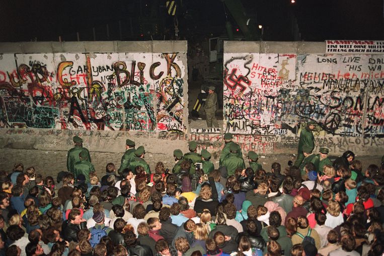 val berlijnse muur was doorgestoken kaart de volkskrant