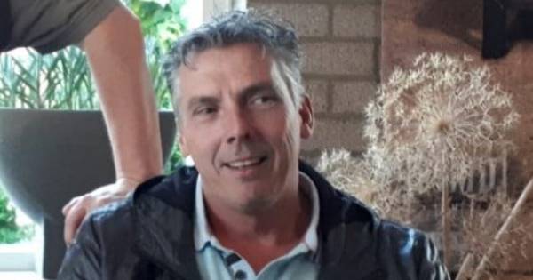 De #politie West #MaasenWaal is dringend op zoek naar Edwin de Vree (50), oud-#KNVB grensrechter in het betaald voetbal, die sinds zondagmiddag verdwenen is.