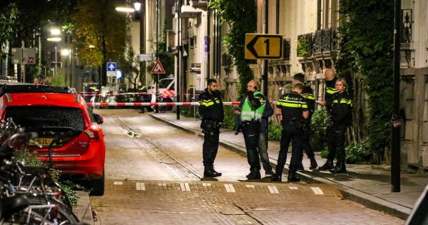 Pedojagers mishandelen opnieuw een man; politie pakt groep jongeren op in Goes .