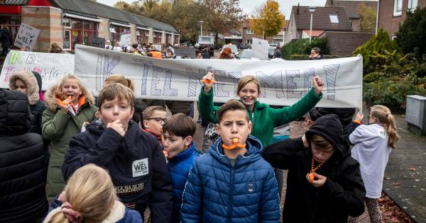 Veel kabaal tegen lerarentekort in Stiphout | Helmond - Eindhovens Dagblad