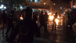 Vuurballen gooien in El Salvador