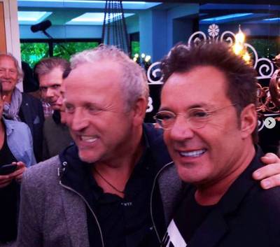 Gordons nieuwe koffiebar onder veel belangstelling geopend