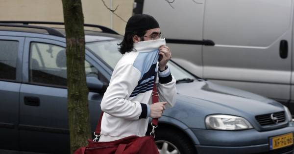 Een kijktip voor na het weekend, een interview van @sinancan77 met Hollands meest beruchte jihadist Samir A.