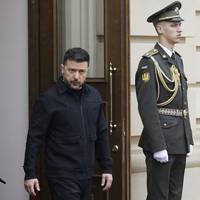 Live - Zelensky voert sancties in tegen voormalige stafchef • Oekraïne waarschuwt voor ‘ongebruikelijke activiteit’ aan Wit-Russische grens