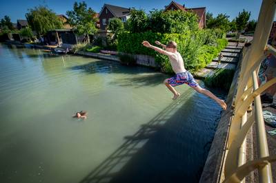 Maas en Waalse buitenbaden blijven deze zomer dicht