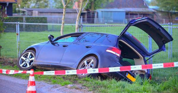 'Ospel-achtervolging' begon in Veldhoven, vluchters dumpten onderweg aanhanger