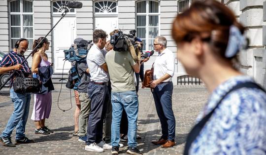 ‘Nieuwe politieke cultuur’ en kijken naar Belgisch niveau: waarom ook de Vlaamse formatie zolang duurt