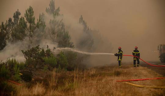 Nog eens 55.000 evacuaties door brand nabij Bordeaux