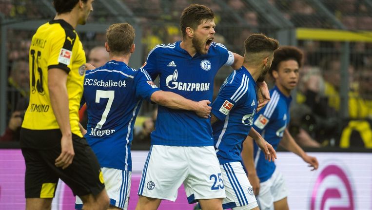Broer Huntelaar opgepakt na rellen bij Schalke ...