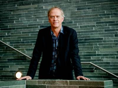 Stefan Stasse leest gehele Top 2000 voor