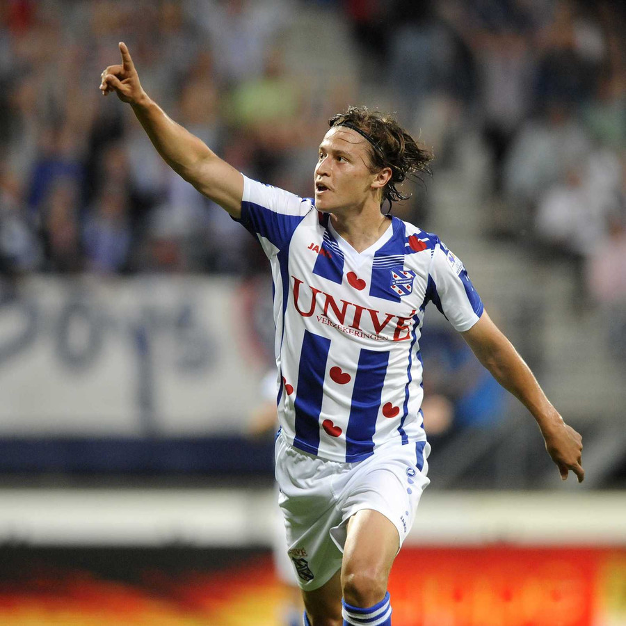 Thern scoort bij rentree voor Heerenveen | Foto | pzc.nl